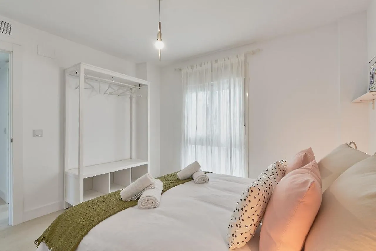 Pura Vida Beach Apartment Malaga