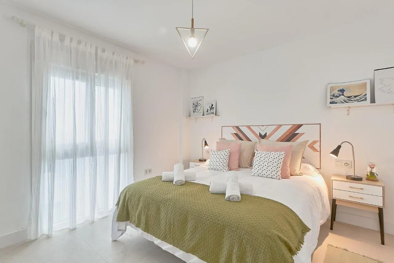 Pura Vida Beach Apartment Malaga 0*,